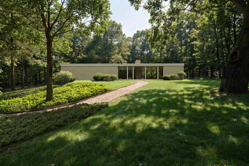 Exterior Frontal__Booth House_NRML.studio-web